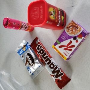 Mini brands series 4